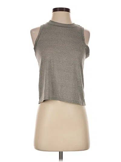 Pre-owned Vuori Sleeveless T-shirt In Gray