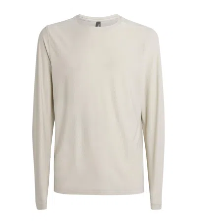 Vuori Strato Tech T-shirt In White