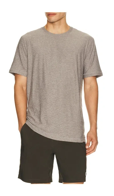 VUORI STRATO TECH TEE