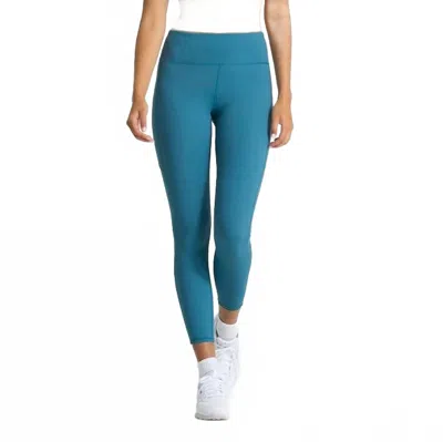 Vuori Stride Legging In Dark Luna In Blue