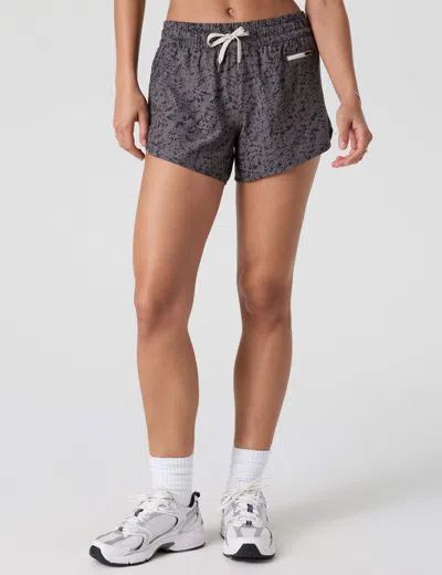 Vuori Women's Clementine 4" Short 2.0 In Gray