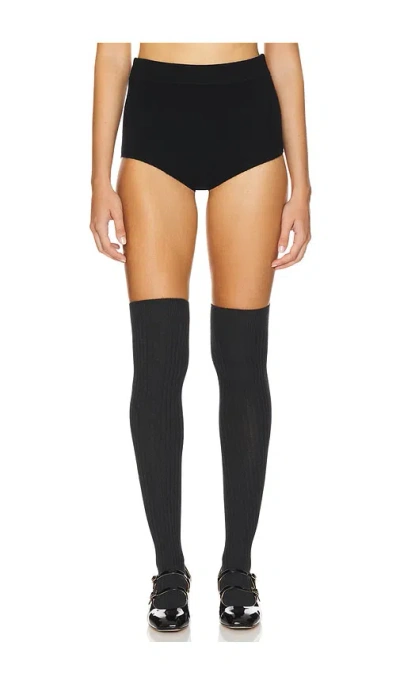 W. Cashmere Amelie Cashmere Short In Black