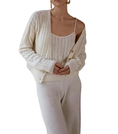 W. Cashmere Tulip Cable Knit Cardigan In Ivory In Beige