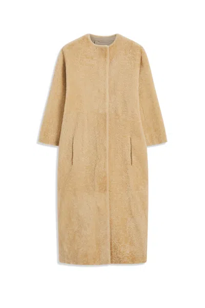 Scanlan Theodore Cocoon Shearling Coat In Neutral