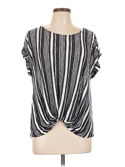 Pre-owned W5 Short Sleeve Top Black Keyhole Neckline Tops