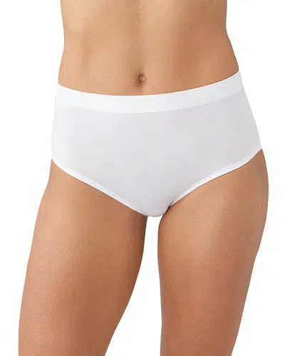 Wacoal B Smooth Natural Brief In White