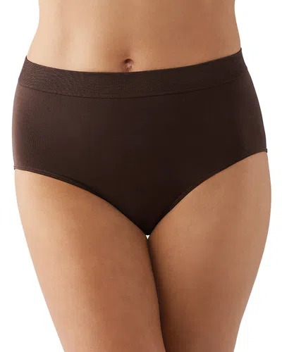 WACOAL B. SMOOTH SEAMLESS BRIEFS