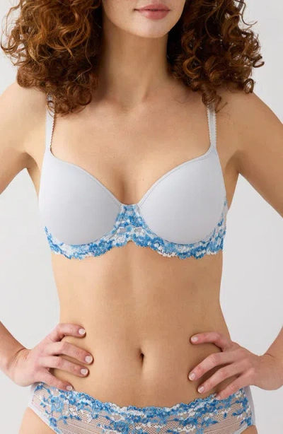 Wacoal Embrace Lace T-shirt Bra In White