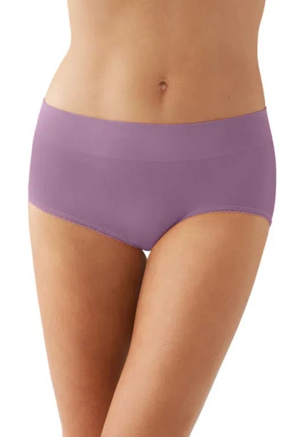 Wacoal Feeling Flexible Briefs In Purple