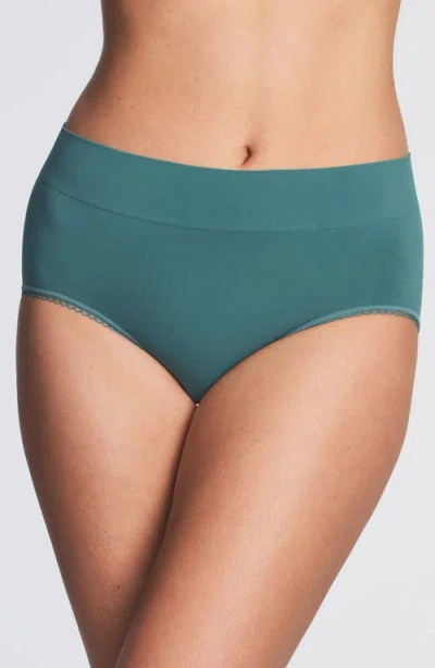 Wacoal Feeling Flexible Briefs In Green