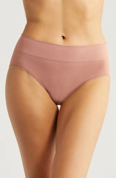 Wacoal Feeling Flexible High Cut Briefs In Burlwood