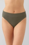 Wacoal Feeling Flexible High Cut Briefs In Green