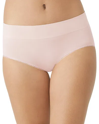 WACOAL FEELING FLEXIBLE SEAMLESS BRIEF,875332