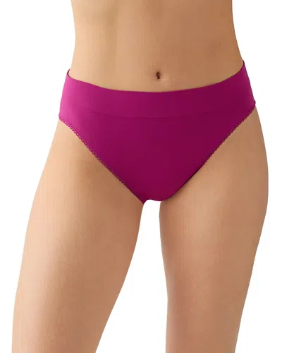 Wacoal Feeling Flexible Seamless Hi Cut Brief