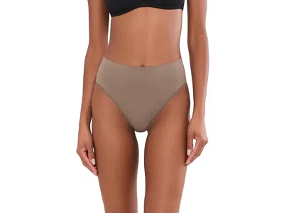Wacoal Feeling Flexible Seamless Hi Cut Panty Women's Underwear Bungee Cord: 2x In Brown