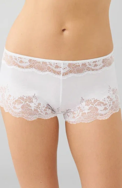 Wacoal Modern Affair Boyshorts In White