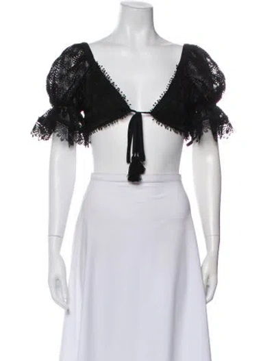 Pre-owned Waimari Lace Pattern V-neck Crop Top In White