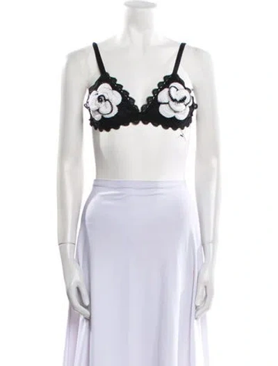 Pre-owned Waimari Scalloped Accent Lounge Set In White