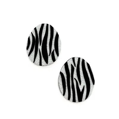 Waiwai Women's White / Black Zebra Pattern Leather Earrings
