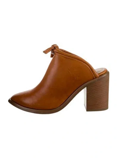 Pre-owned Wal & Pai Leather Mules In Brown