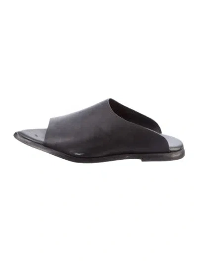 Pre-owned Wal & Pai Leather Slides In Black