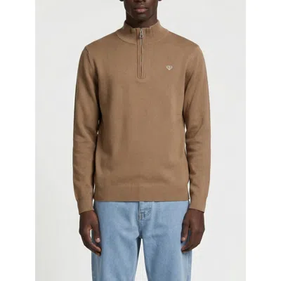 Walker & Hunt Huxley Quarter Zip Sweater In Brown
