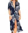 Walker & Wade Day Break Dress In Navy Palm In Multi