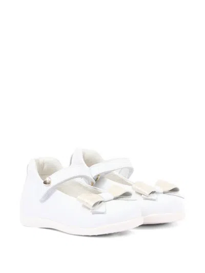 Walkey Bow Strap Ballerina Shoes In White