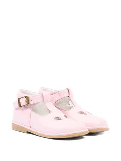 Walkey Buckle Leather Shoes In Pink