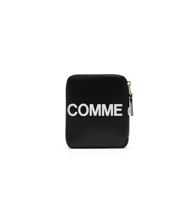 Wallet Cdg Contemporary Rectangular Wallet With Prominent Logo In Black