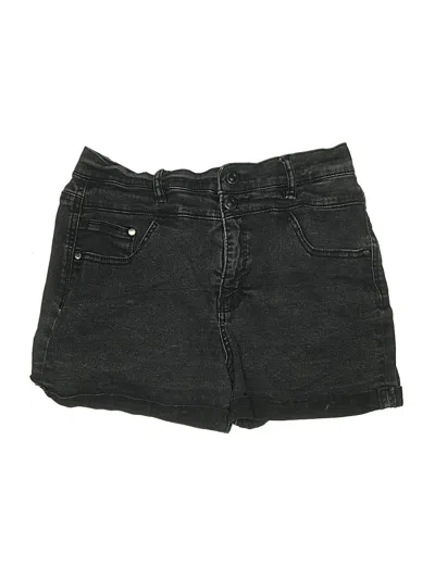 Pre-owned Wallflower Denim Shorts In Black