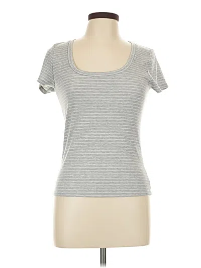 Pre-owned Wallflower Short Sleeve T-shirt In Gray