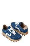 Walnut Melbourne Lourdes Sneaker In Blue