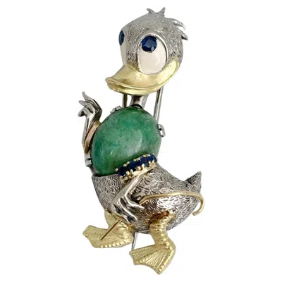 Pre-owned Walt Disney Vintage  Productions 18 Karat Gold Enamel Sapphire Donald Duck Brooch In Blue