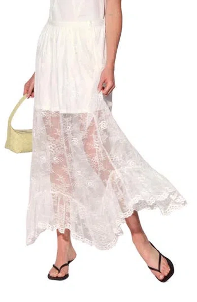 Walter Baker Gracelyn Lace Handkerchief Hem Skirt In White