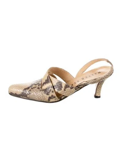 Pre-owned Walter Steiger Embossed Leather Animal Print Pumps In Gold/metallic