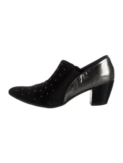 Pre-owned Walter Steiger Suede Pumps In Black
