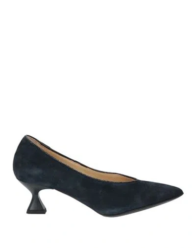 Walter Violet Woman Pumps Midnight Blue Size 6 Leather