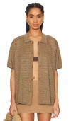 Wao Open Knit Short Sleeve Shirt In 灰褐色