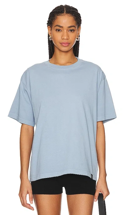 Wao The Relaxed Tee In Dusty Blue