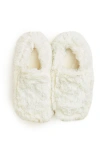 Warmies Plush Slippers In Cream