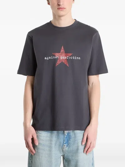 Wasted Star-print Slogan-print T-shirt In Black