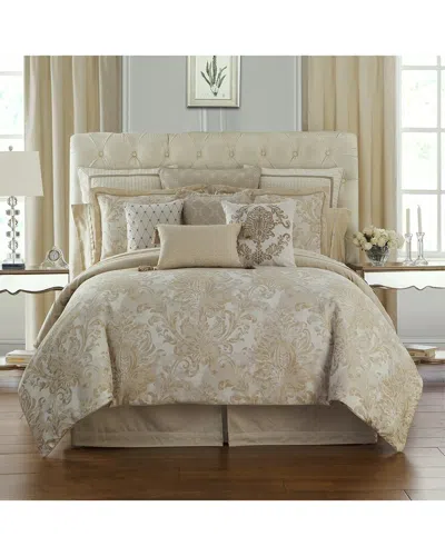 Waterford Annalise Comforter Set In Gold