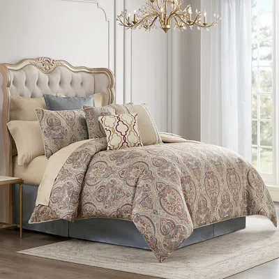 Waterford Lewiston 4 Piece Comforter Set, California King In Neutral