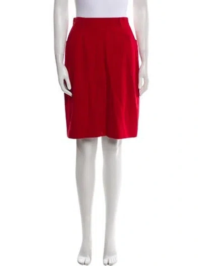 Pre-owned Wathne Pleated Accents Knee-length Skirt In Red
