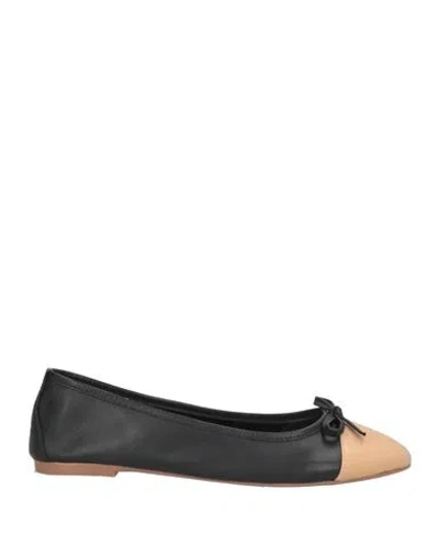 Wave Woman Ballet Flats Black Size 8 Leather