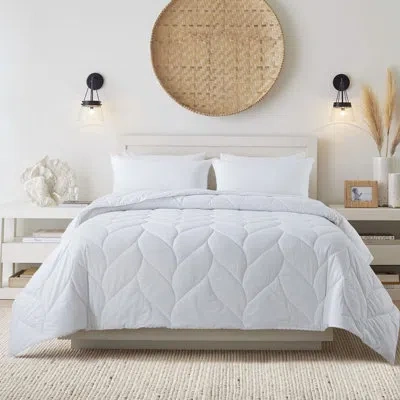 Waverly All Season Down Alternative Comforter In White