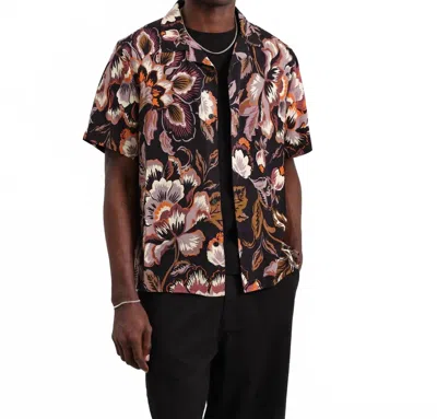 Wax London Winter Botanical Didcot Short Sleeve Shirt In Black/multi