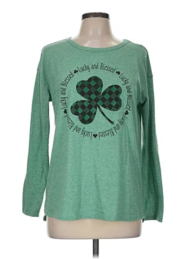 Pre-owned Way To Celebrate! Long Sleeve T-shirt In Green