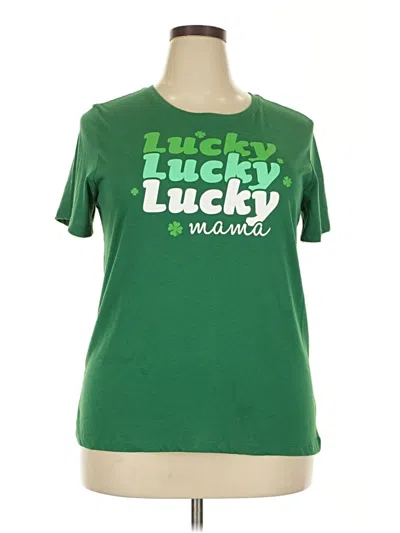 Pre-owned Way To Celebrate! Short Sleeve T-shirt In Green